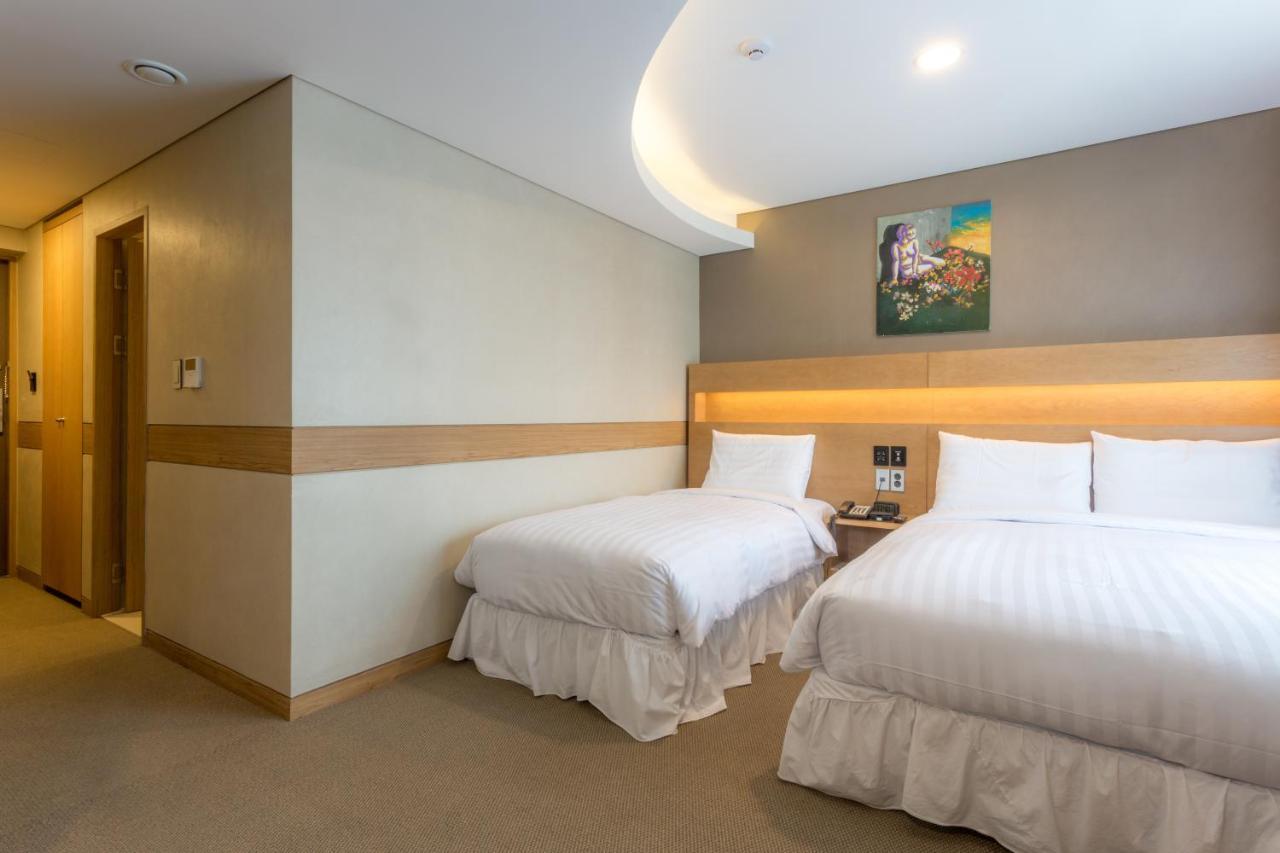 Floral Namsan Myeongdong Hotel 3*